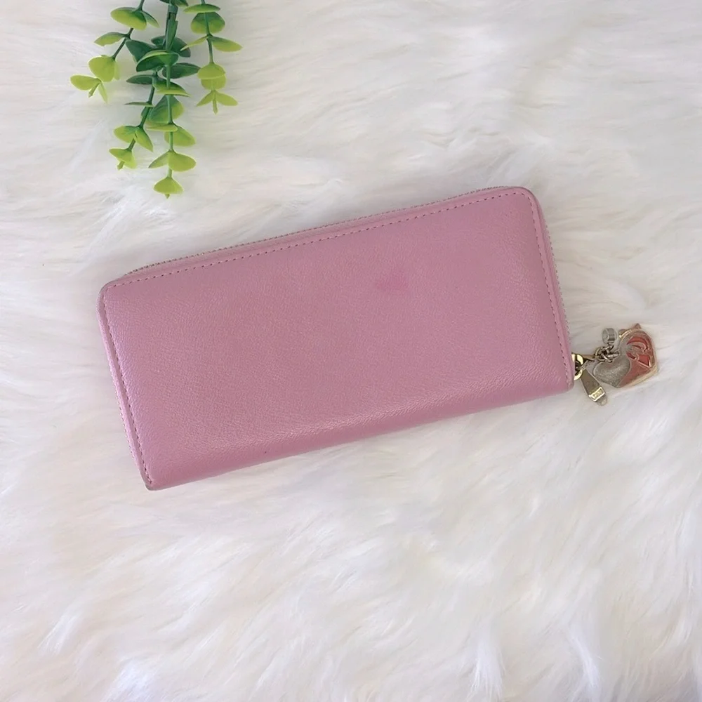 Samantha Thavasa Pink “Love”‎ Zippy Wallet